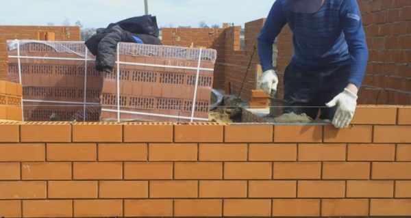 Як класти цеглу своїми руками: інструкції, схеми, поради