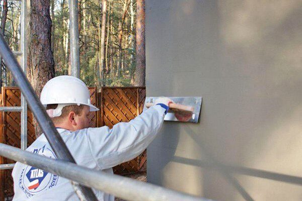 Затирання штукатурки: способи, інструменти та покрокова інструкція