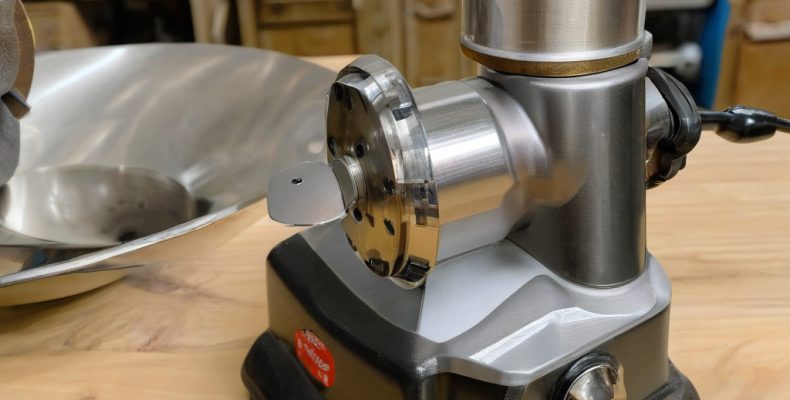 Ремонт м’ясорубок у Чернівцях :: Заміна редуктора і шнекового механізму