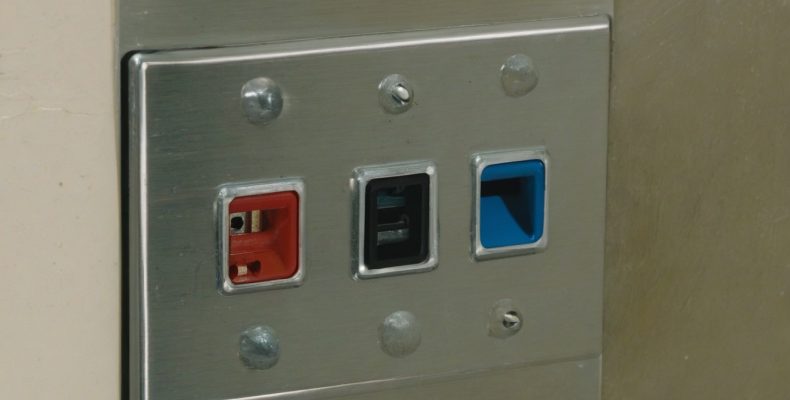 Мікрохвильовка не гріє: чому мікрохвильова піч працює але не нагріває